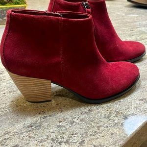 Ecco suede short bootie